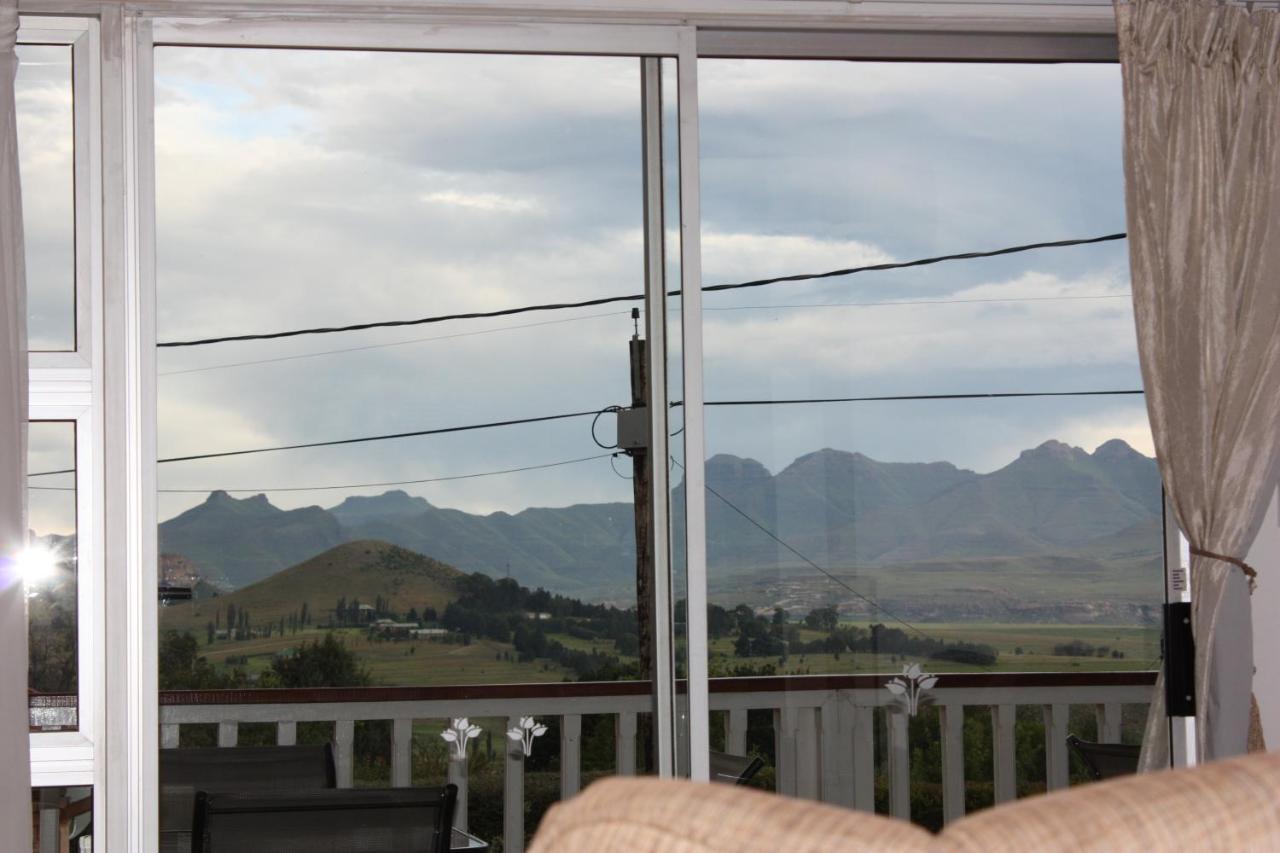 Knock Out View Clarens Hotel Exterior photo