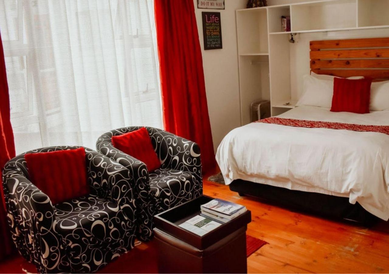 Knock Out View Clarens Hotel Exterior photo