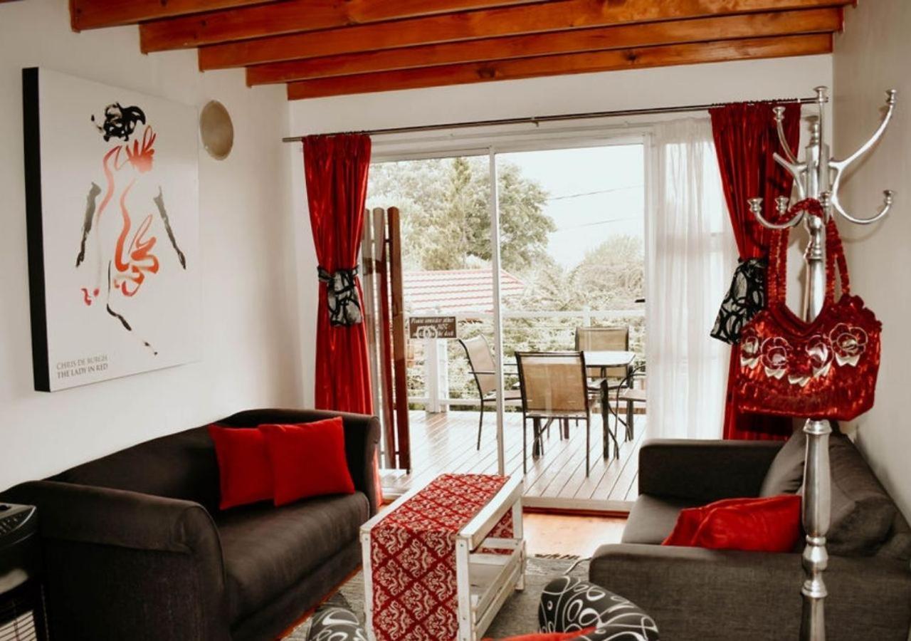 Knock Out View Clarens Hotel Exterior photo