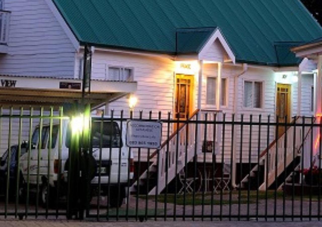 Knock Out View Clarens Hotel Exterior photo