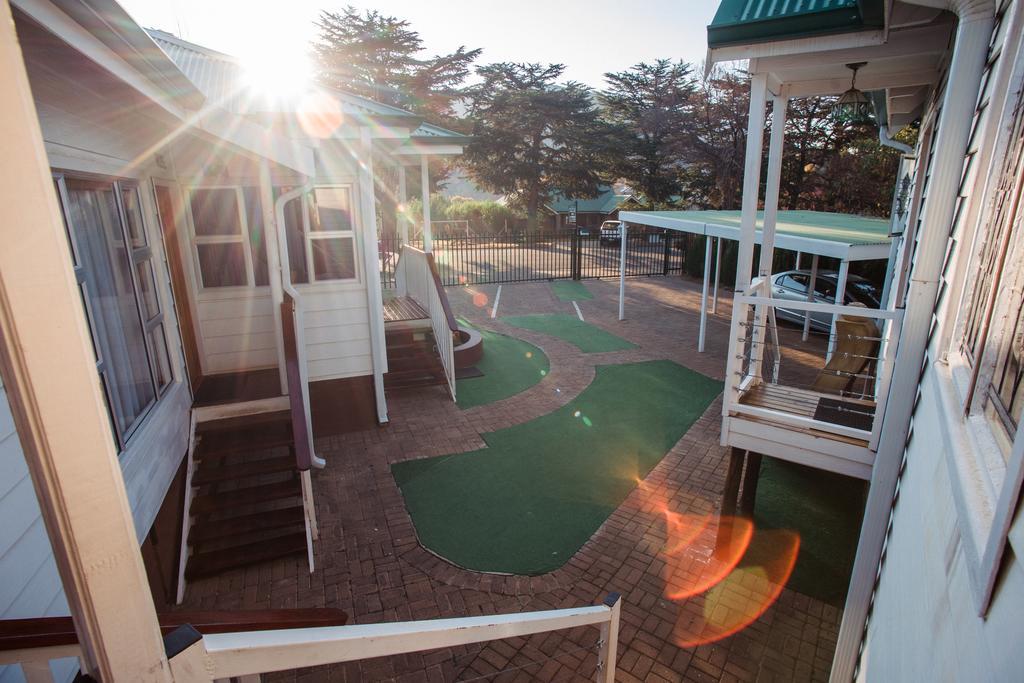 Knock Out View Clarens Hotel Exterior photo
