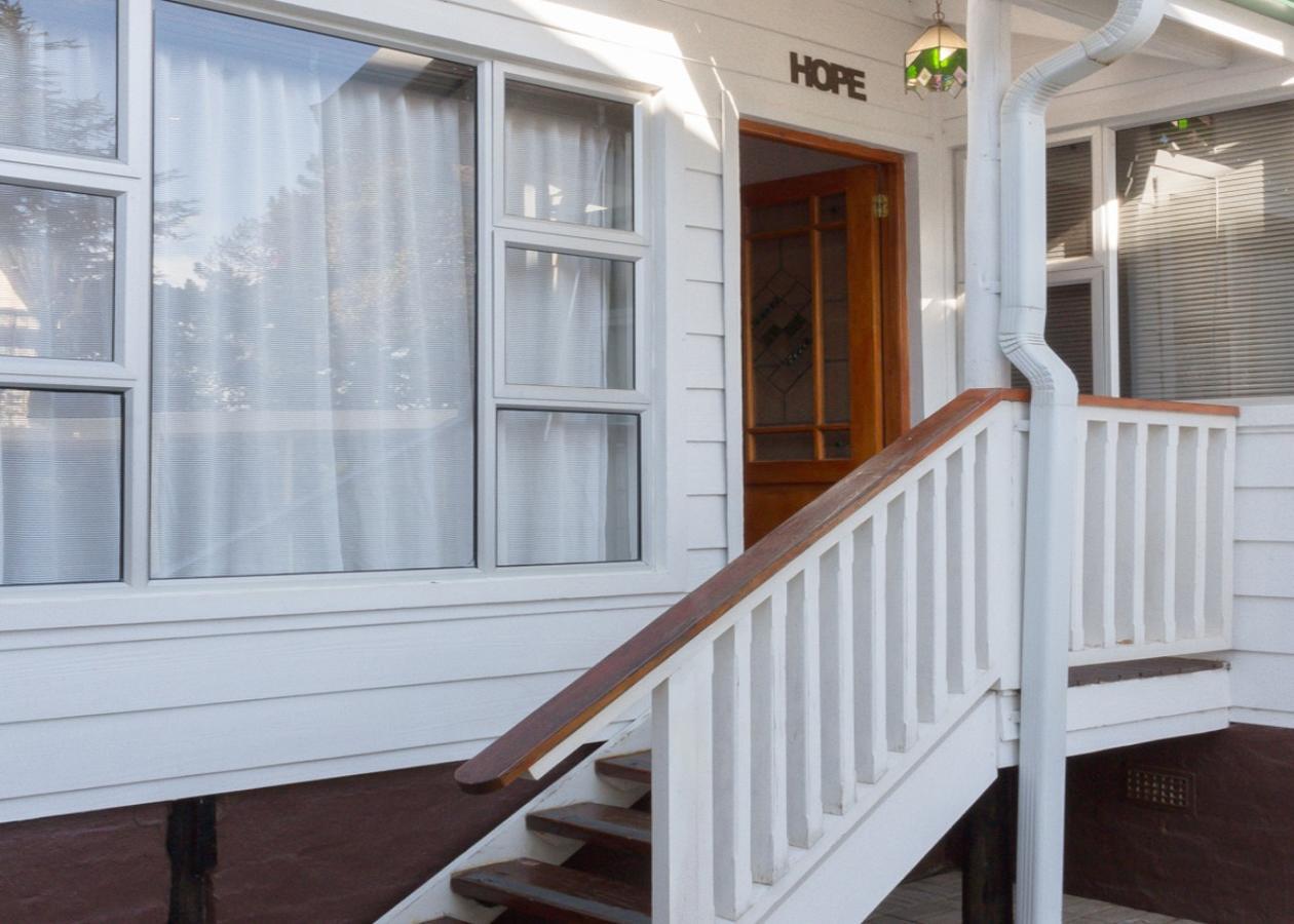 Knock Out View Clarens Hotel Exterior photo