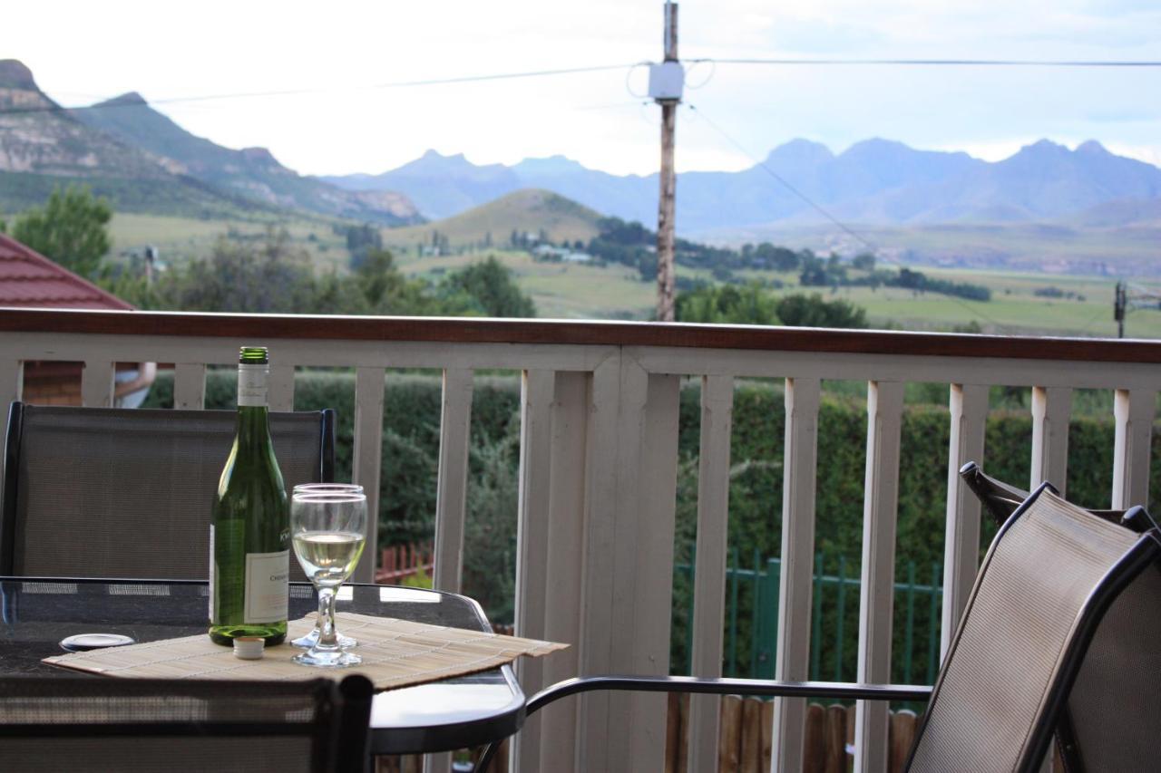Knock Out View Clarens Hotel Exterior photo